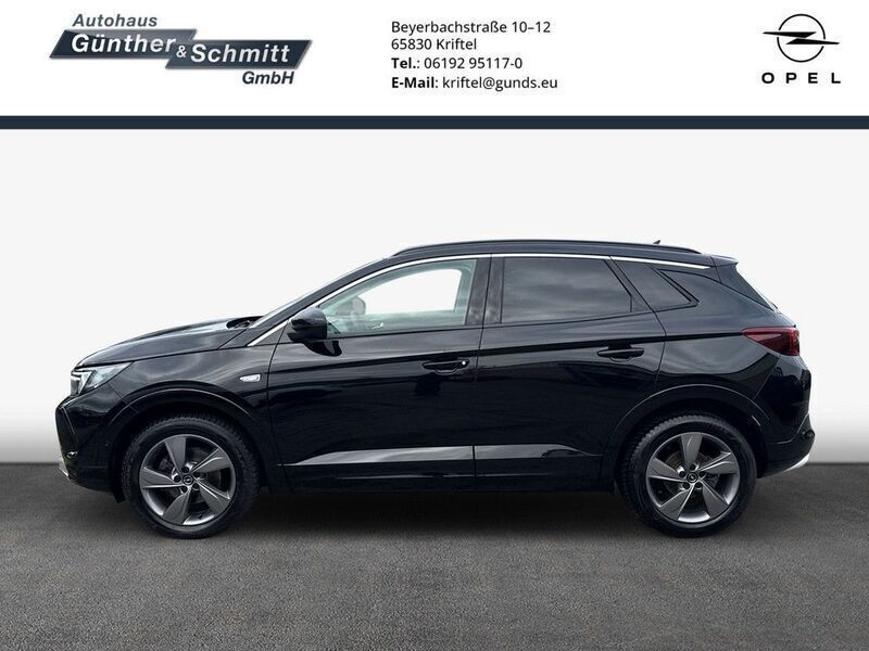 Lackierung schwarz perla nera/ Gebraucht 2023 Opel Grandland X Elegance SUV | 25.990 € (Fairer Preis) - Bild 1/4