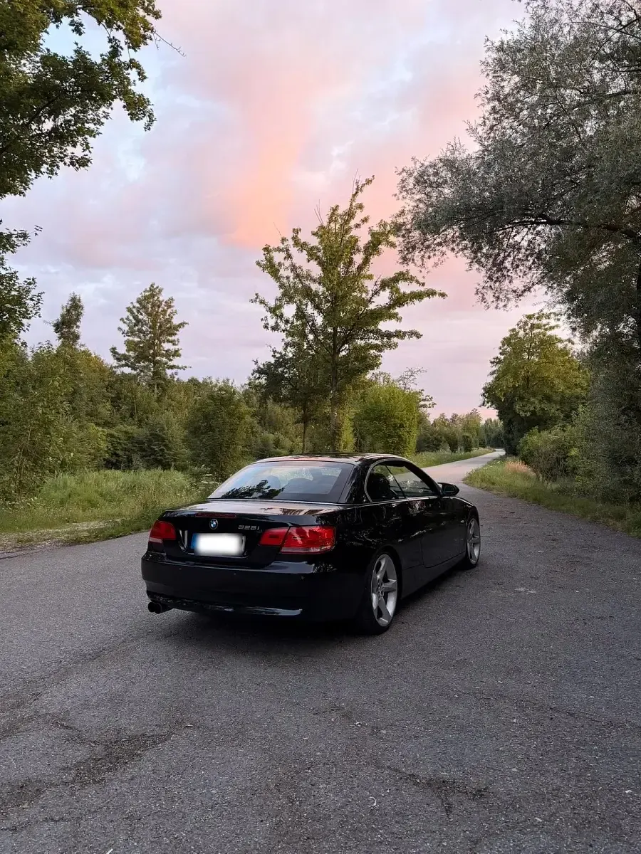 Gebraucht BMW 325 Cabriolet Performance 218 PS (160 kW) 2007 Schwarz Cabrio
