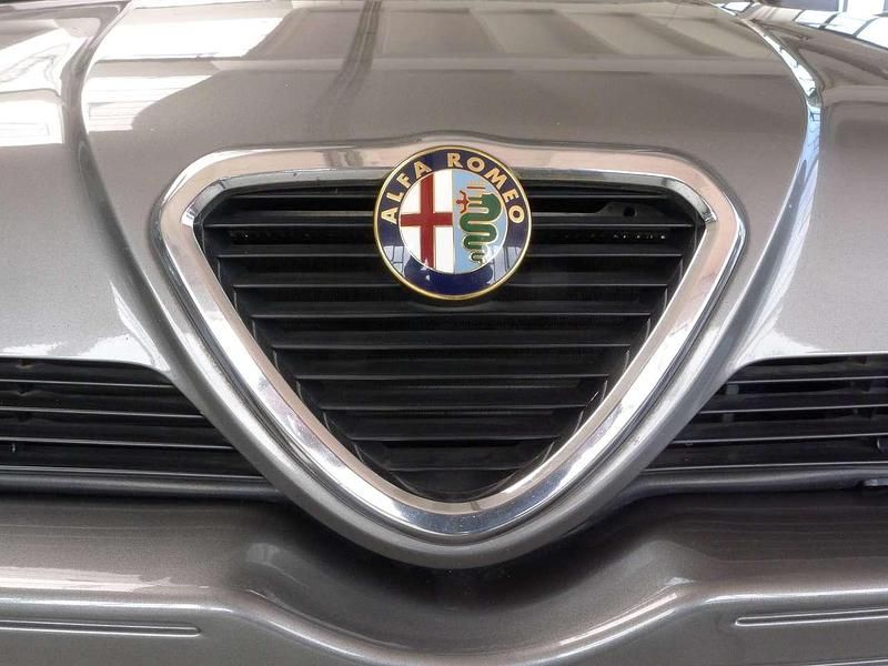 Gebraucht Alfa Romeo 164 143 PS (105 kW) 1991 Grigio medio Limousine