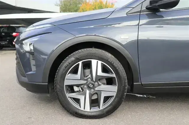 Gebraucht Hyundai Bayon Trend 101 PS (74 kW) 2023 Aurora grey SUV