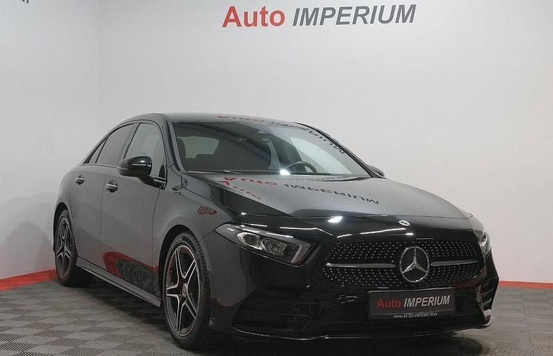 Gebraucht Mercedes A200 AMG line 150 PS (110 kW) 2022 Schwarz Limousine