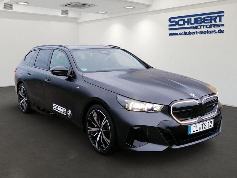 Neu BMW i5 442 kW (601 PS) 2025 Grau Kombi