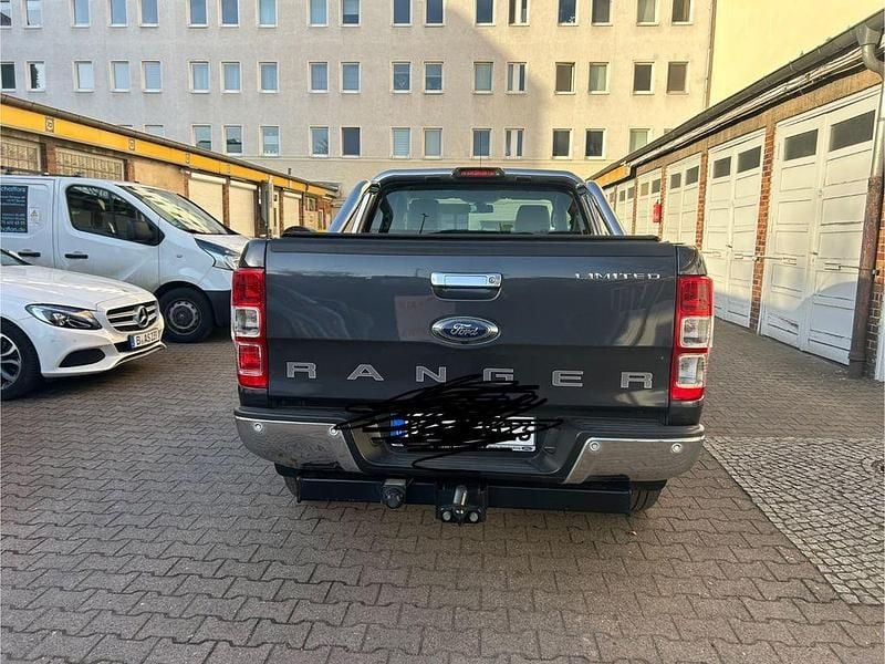 Gebraucht Ford Ranger Limited 200 PS (147 kW) 2018 Grau Pickup