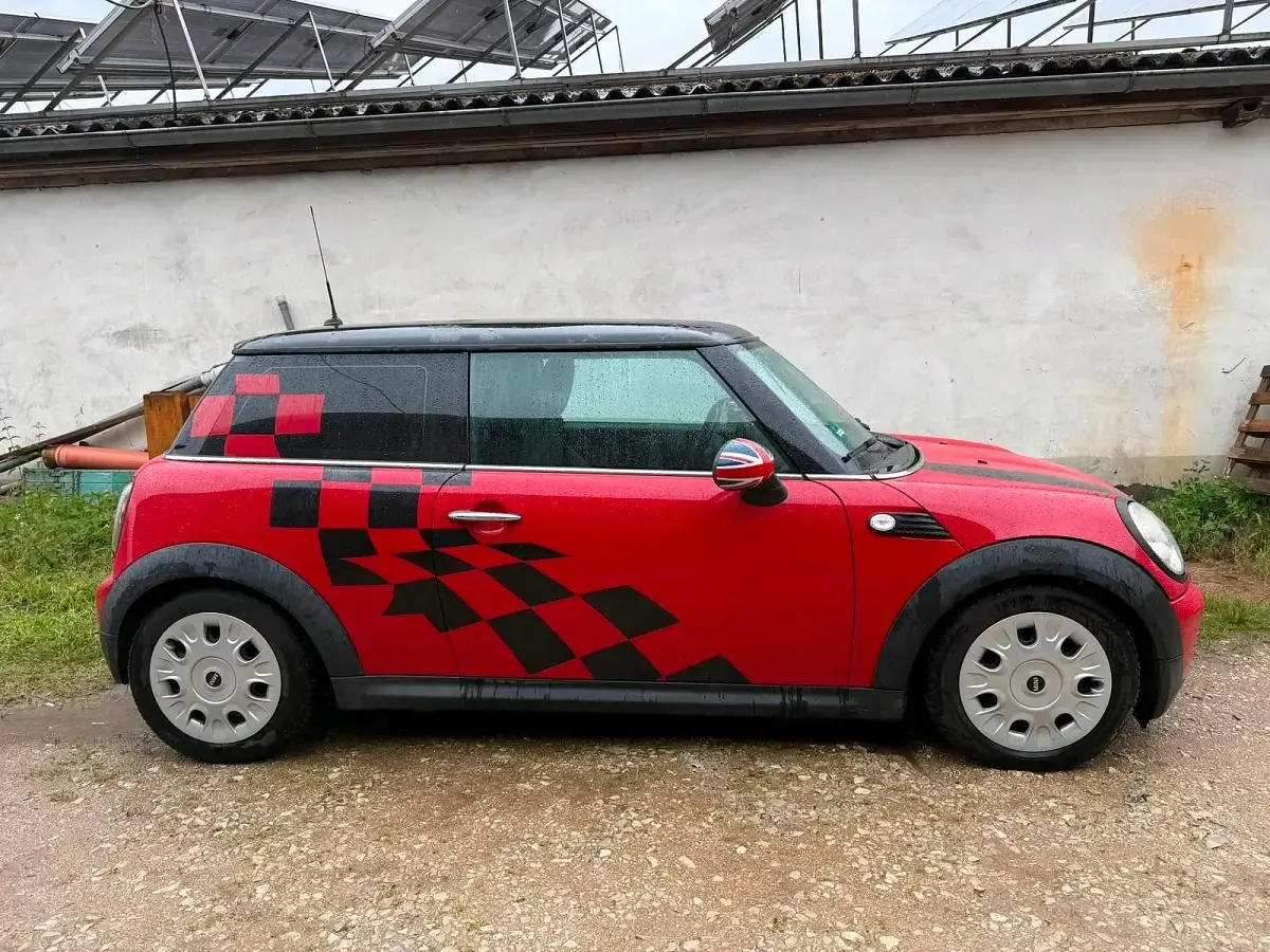 Gebraucht Mini Cooper Coupé 95 PS (69 kW) 2008 Rot Coupé