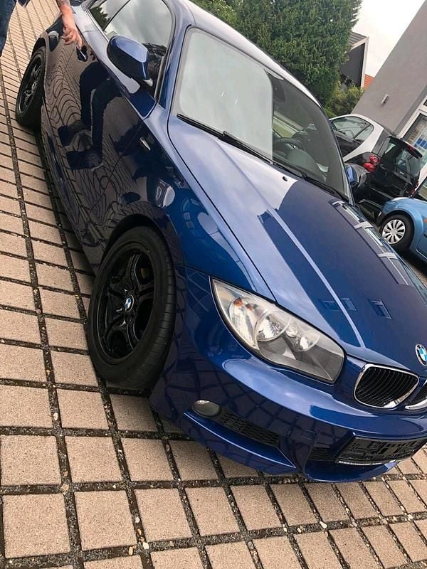 Gebraucht BMW 118 Coupé 143 PS (105 kW) 2010 Blau Coupé