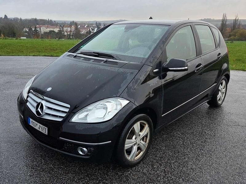 Schwarz Gebraucht 2008 Mercedes A180 Avantgarde Limousine | 2.500 € (Fairer Preis) - Bild 1/4