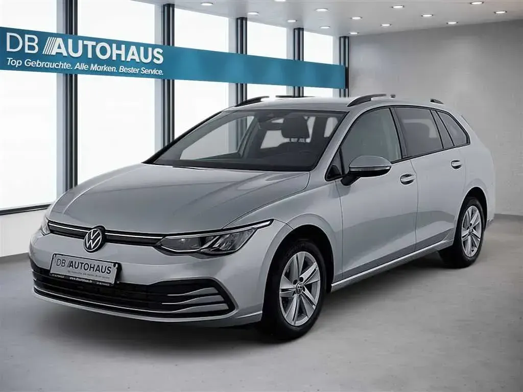 Gebraucht VW Golf VIII Life 110 PS (80 kW) 2024 Kombi