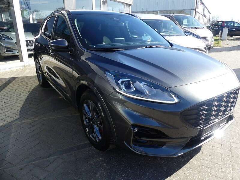 Gebraucht Ford Kuga ST-Line X 150 PS (110 kW) 2024 Magneticgrau metallic (metallic) SUV