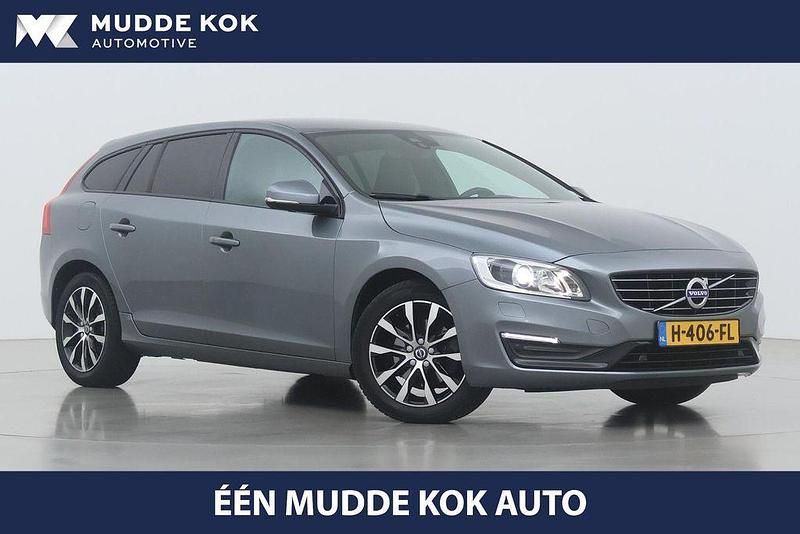 Grau Gebraucht 2018 Volvo V60 Kombi | 14.294 € (Superpreis) - Bild 1/4