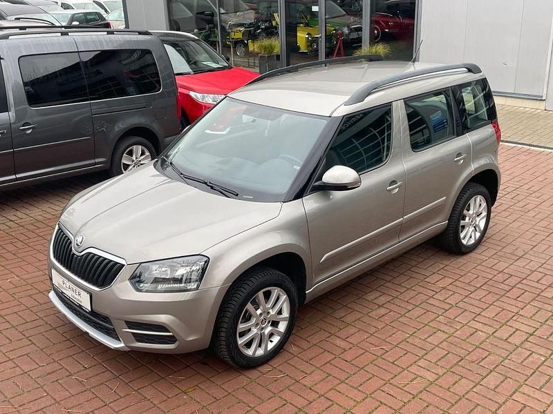 Gebraucht Skoda Yeti Active 105 PS (77 kW) 2014 Beige SUV