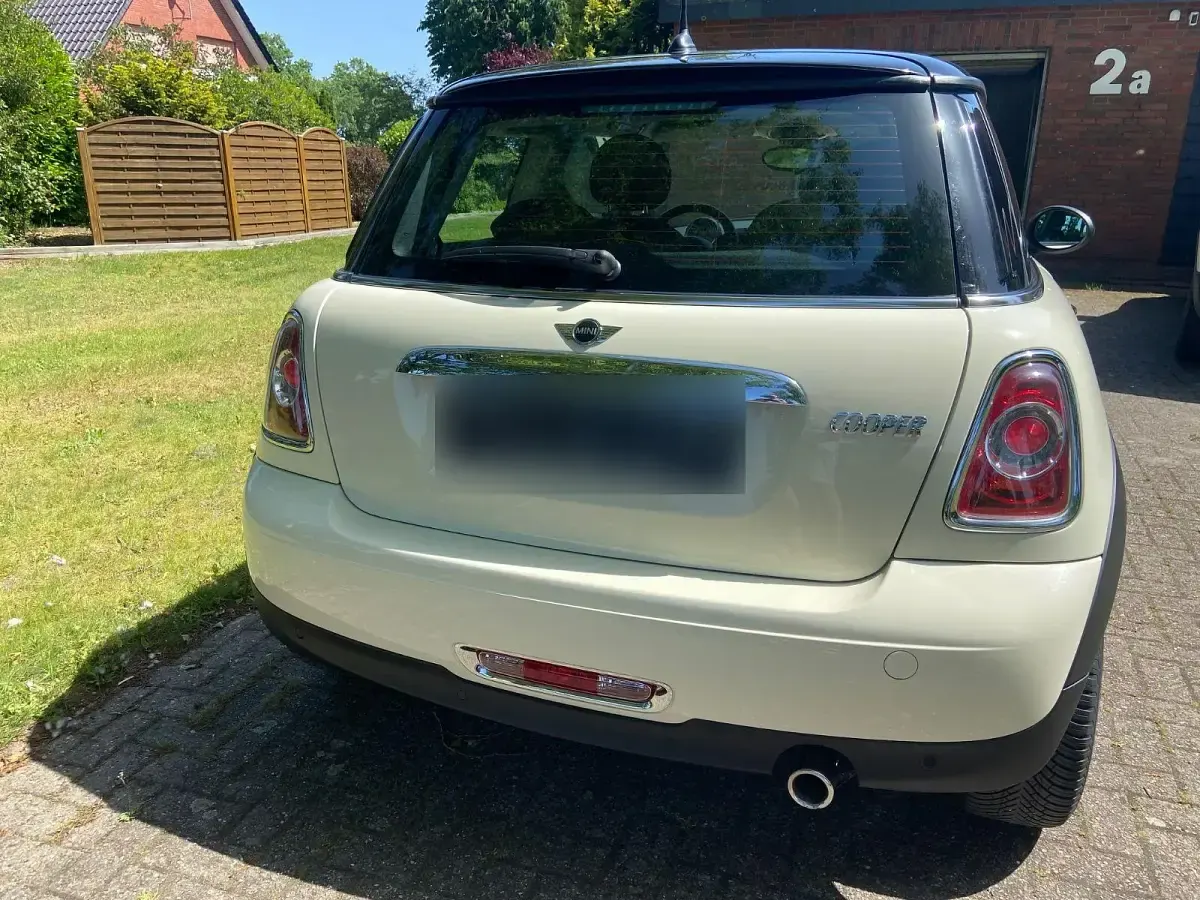 Gebraucht Mini Cooper 122 PS (89 kW) 2012 Weiß Kleinwagen