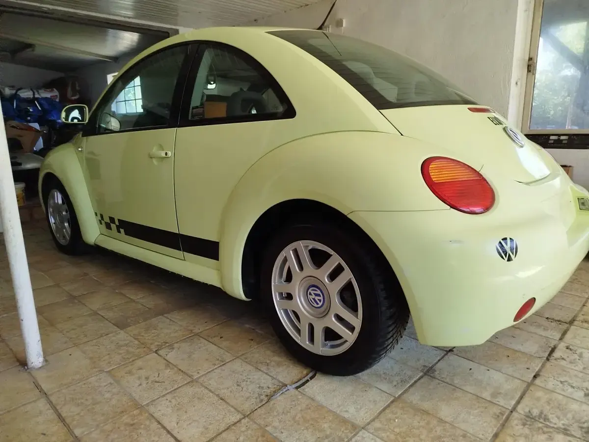 Gebraucht VW New Beetle 115 PS (84 kW) 1999 Gelb Kleinwagen