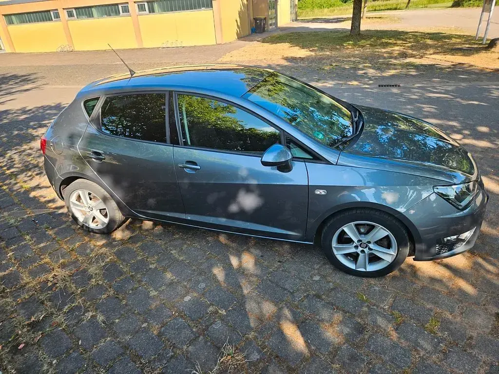 Gebraucht Seat Ibiza FR 110 PS (80 kW) 2016 Grau Limousine