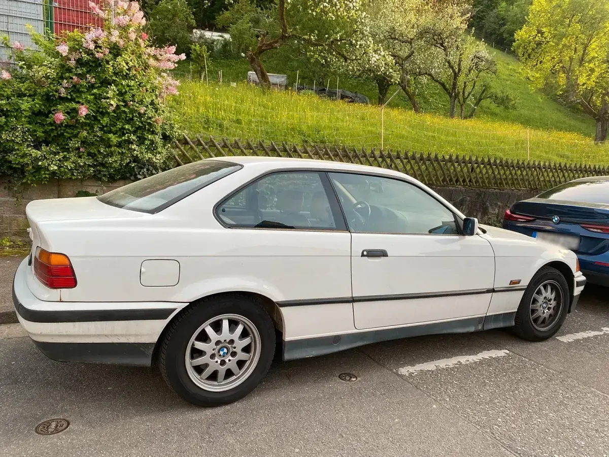 Brugt BMW 318 190 HK (139 kW) 1995 Hvid Coupe