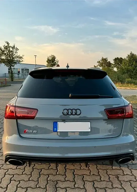 Gebraucht Audi RS6 Performance 605 PS (444 kW) 2018 Grau Kombi
