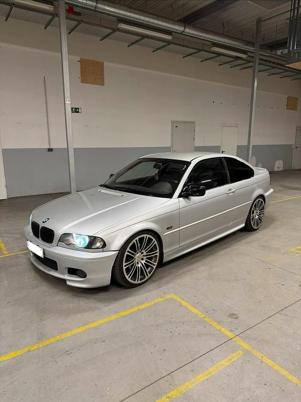Silber Gebraucht 1999 BMW 323 M Sport Coupé | 5.200 € (Guter Preis) - Bild 1/4