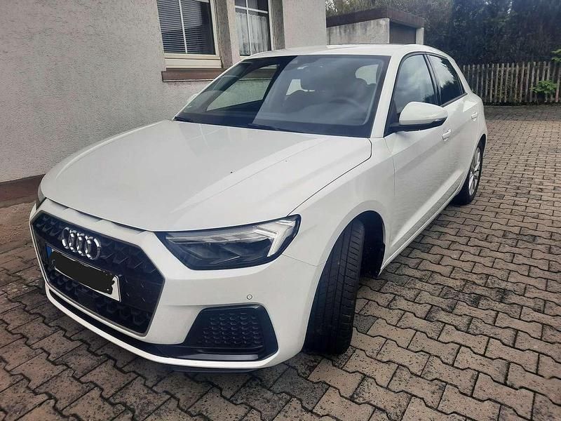 Gebraucht Audi A1 Sportback Advanced 116 PS (85 kW) 2024 Weiß Kleinwagen