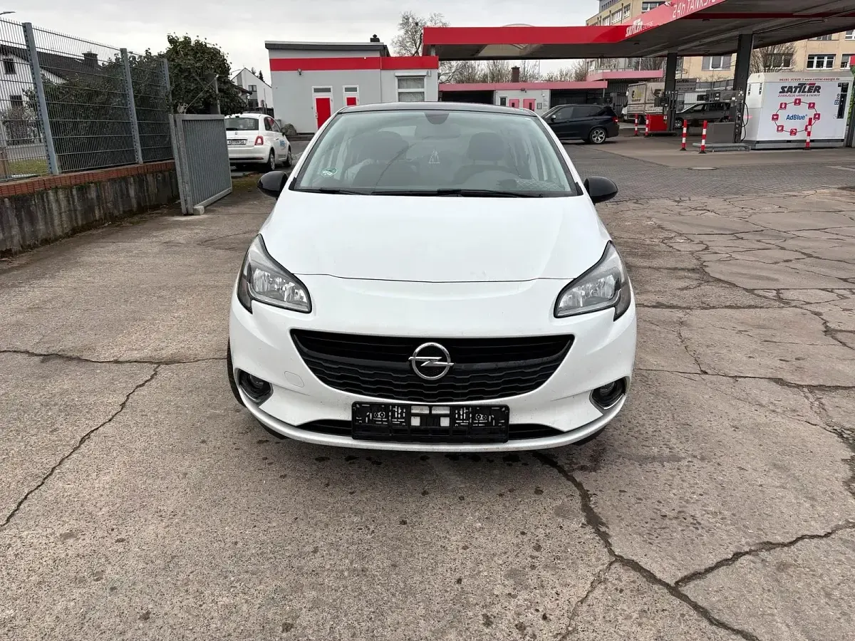 Usado Opel Corsa 116 CV (85 kW) 2016 Blanco Utilitario