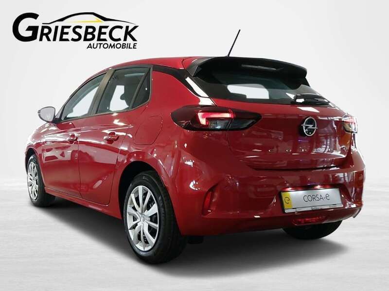 Gebraucht Opel Corsa-e Edition 100 kW (136 PS) 2023 Lackierung peperoncino red/typ Kleinwagen