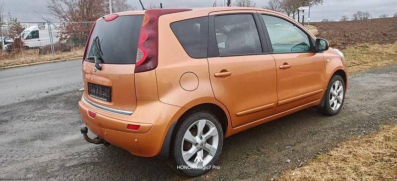 Gebraucht Nissan Note 110 PS (80 kW) 2009 Gold Kleinwagen