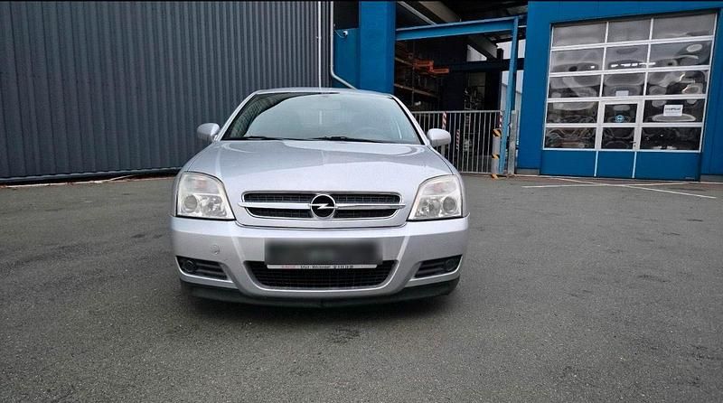 Gebraucht Opel Vectra 122 PS (89 kW) 2004 Silber Limousine
