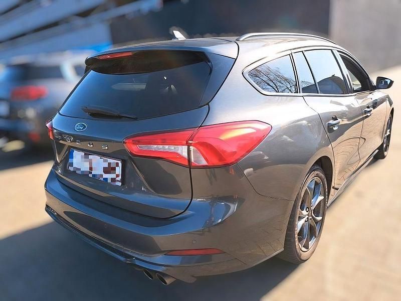Gebraucht Ford Focus ST-Line 125 PS (91 kW) 2019 Grau Limousine