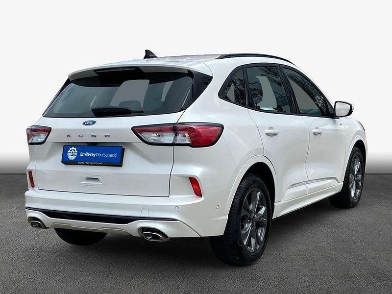 Gebraucht Ford Kuga ST-Line 120 PS (88 kW) 2023 White platinum SUV