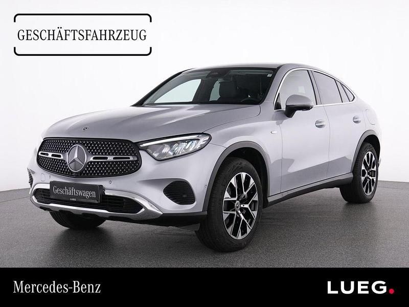Gebraucht Mercedes GLC300e Avantgarde 197 PS (144 kW) 2025 Silber metalliclack hightechsi Coupé