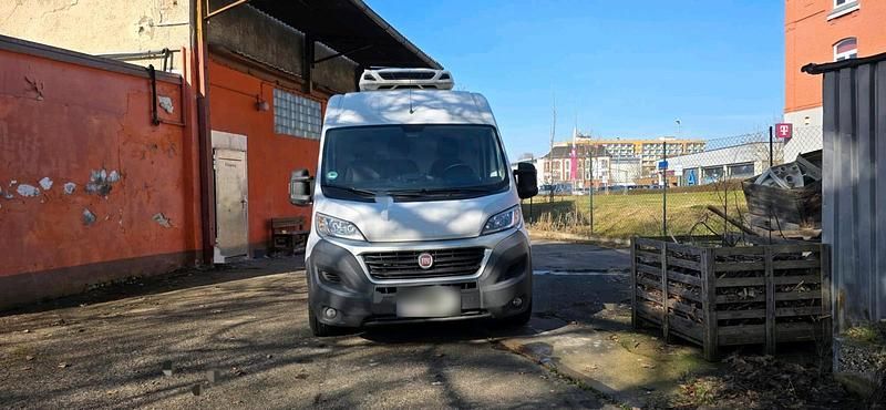 Gebraucht Fiat Ducato 130 PS (95 kW) 2017 Weiß Van