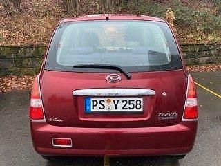 Gebraucht Daihatsu Trevis 58 PS (42 kW) 2008 Rot Kleinwagen