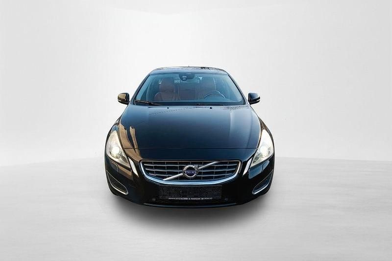 Gebraucht Volvo V60 Summum 215 PS (158 kW) 2012 Schwarz Kombi