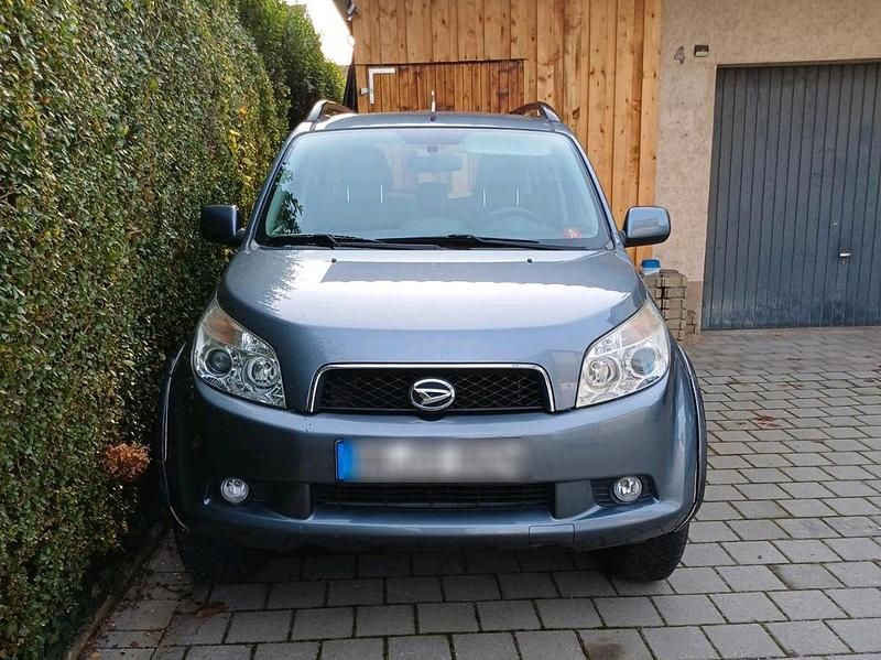 Silber Gebraucht 2008 Daihatsu Terios SUV | 3.500 € (Superpreis) - Bild 1/4