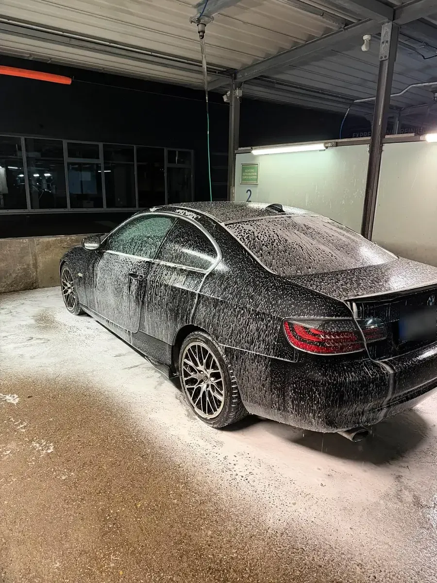 Gebraucht BMW 320 184 PS (135 kW) 2013 Schwarz Coupé
