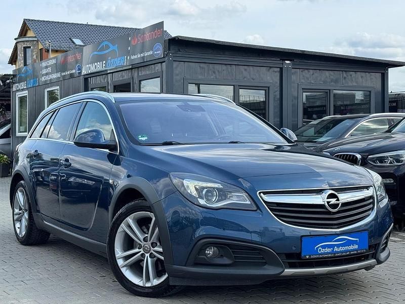 Blau Gebraucht 2016 Opel Insignia Country Tourer Kombi | 12.399 € (Etwas zu teuer) - Bild 1/4