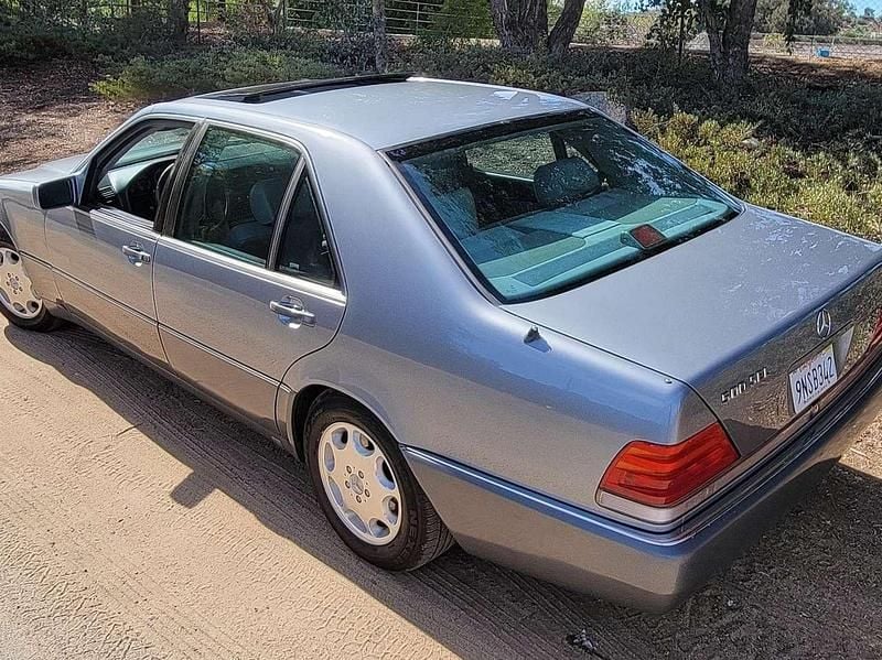 Gebraucht Mercedes S500 326 PS (239 kW) 1993 Brillantsilber metallic (744u) Limousine