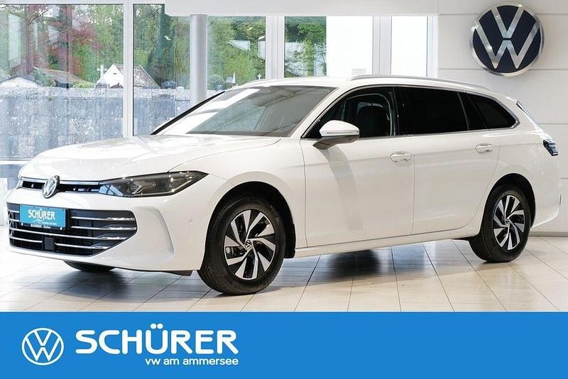 Weiß Gebraucht 2024 VW Passat Business Kombi | 34.987 € (Guter Preis) - Bild 1/4