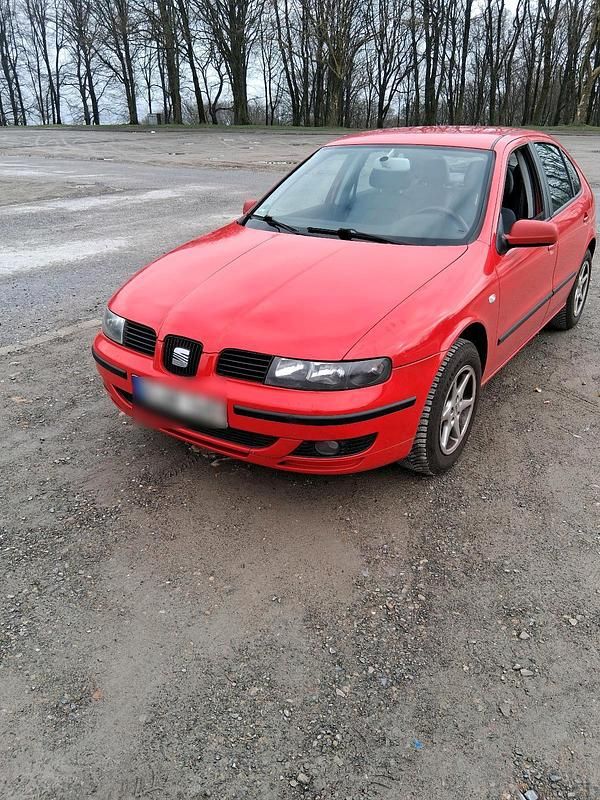 Gebraucht Seat Leon 105 PS (77 kW) 2001 Rot Kleinwagen