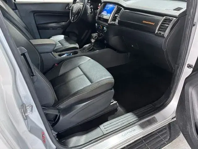 Gebraucht Ford Ranger Wildtrack 212 PS (155 kW) 2022 Silber Pickup