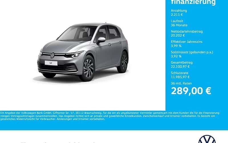 Reflexsilber metallic Gebraucht 2021 VW Golf VIII Style Limousine | 22.413 € (Guter Preis) - Bild 1/4