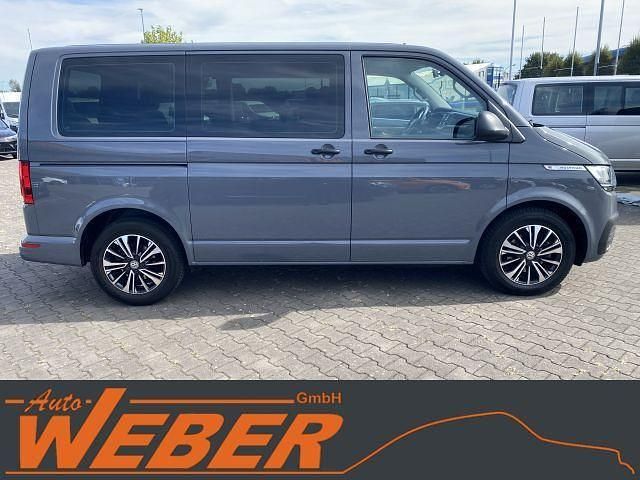 Gebraucht VW Multivan Family 150 PS (110 kW) 2022 Pure grey Van