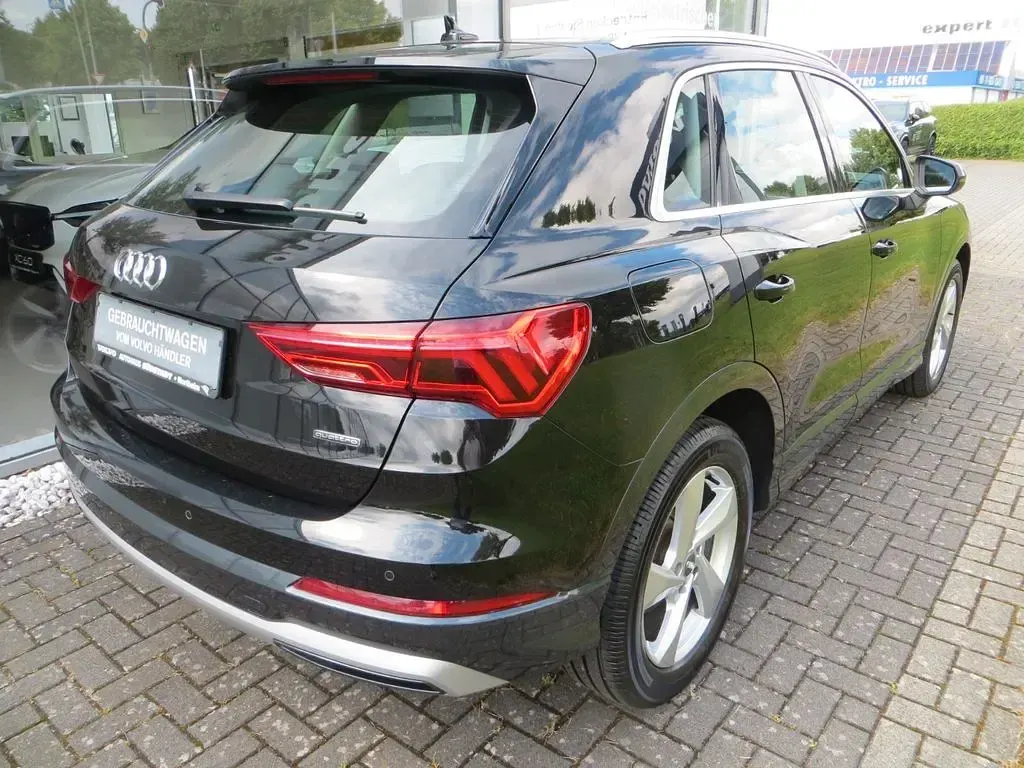 Gebraucht Audi Q3 Advanced 150 PS (110 kW) 2020 Schwarz SUV