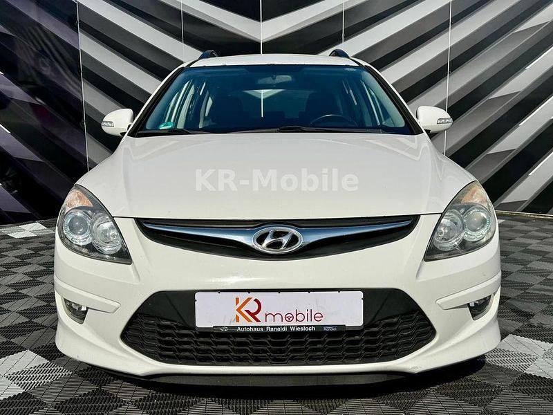 Gebraucht Hyundai i30 Edition+ 109 PS (80 kW) 2012 Weiß Kombi