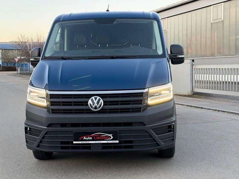 Gebraucht VW Crafter 177 PS (130 kW) 2021 Blau Van