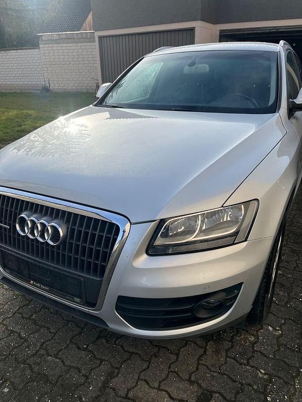 Gebraucht Audi Q5 143 PS (105 kW) 2012 Silber SUV