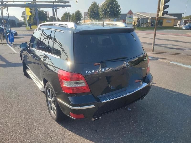 Gebraucht Mercedes GLK320 2009 Schwarz SUV