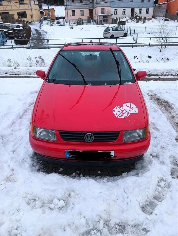 Rot Gebraucht 1998 VW Polo Kleinwagen | 408 € (Superpreis) - Bild 1/4