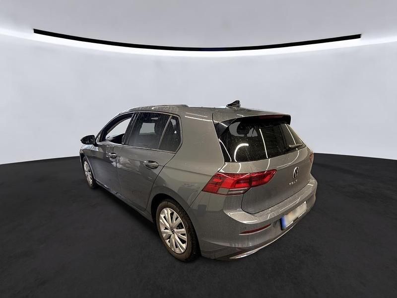 Gebraucht VW Golf VIII Active 150 PS (110 kW) 2022 Grau Limousine