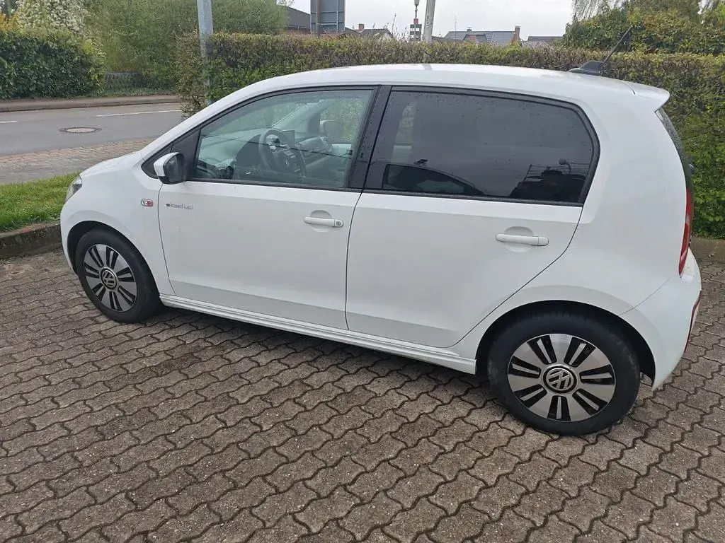 Usado VW e-up! 60 kW (82 HP) 2015 Branco Citadino