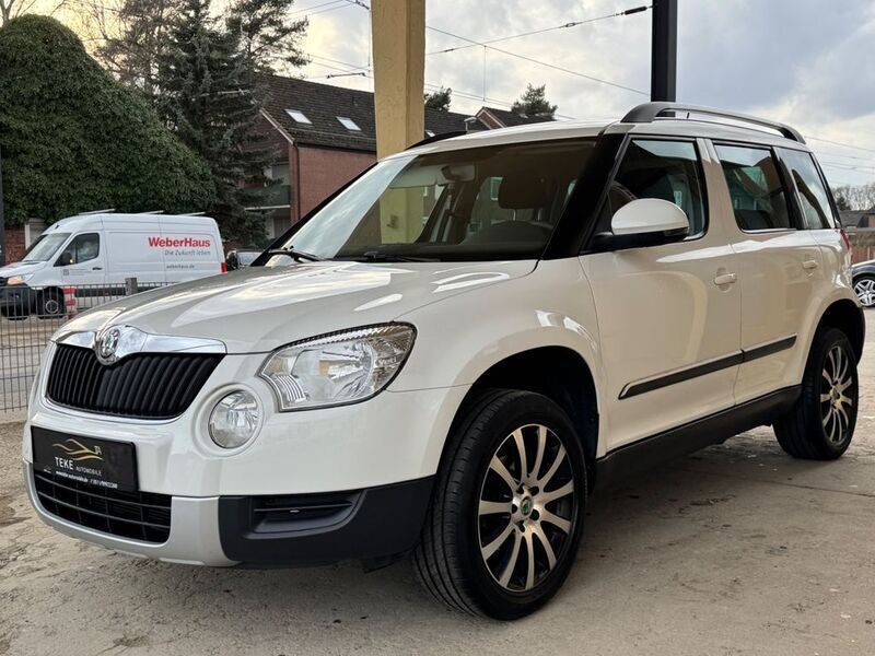 Weiß Gebraucht 2013 Skoda Yeti Plus Edition SUV | 6.490 € (Fairer Preis) - Bild 1/4
