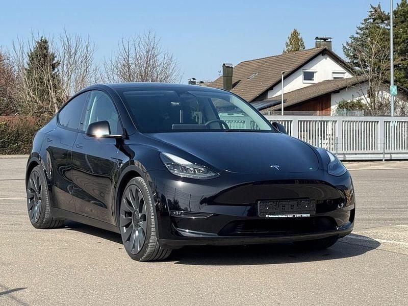 Gebraucht Tesla Model Y Performance 392 kW (534 PS) 2023 Schwarz SUV